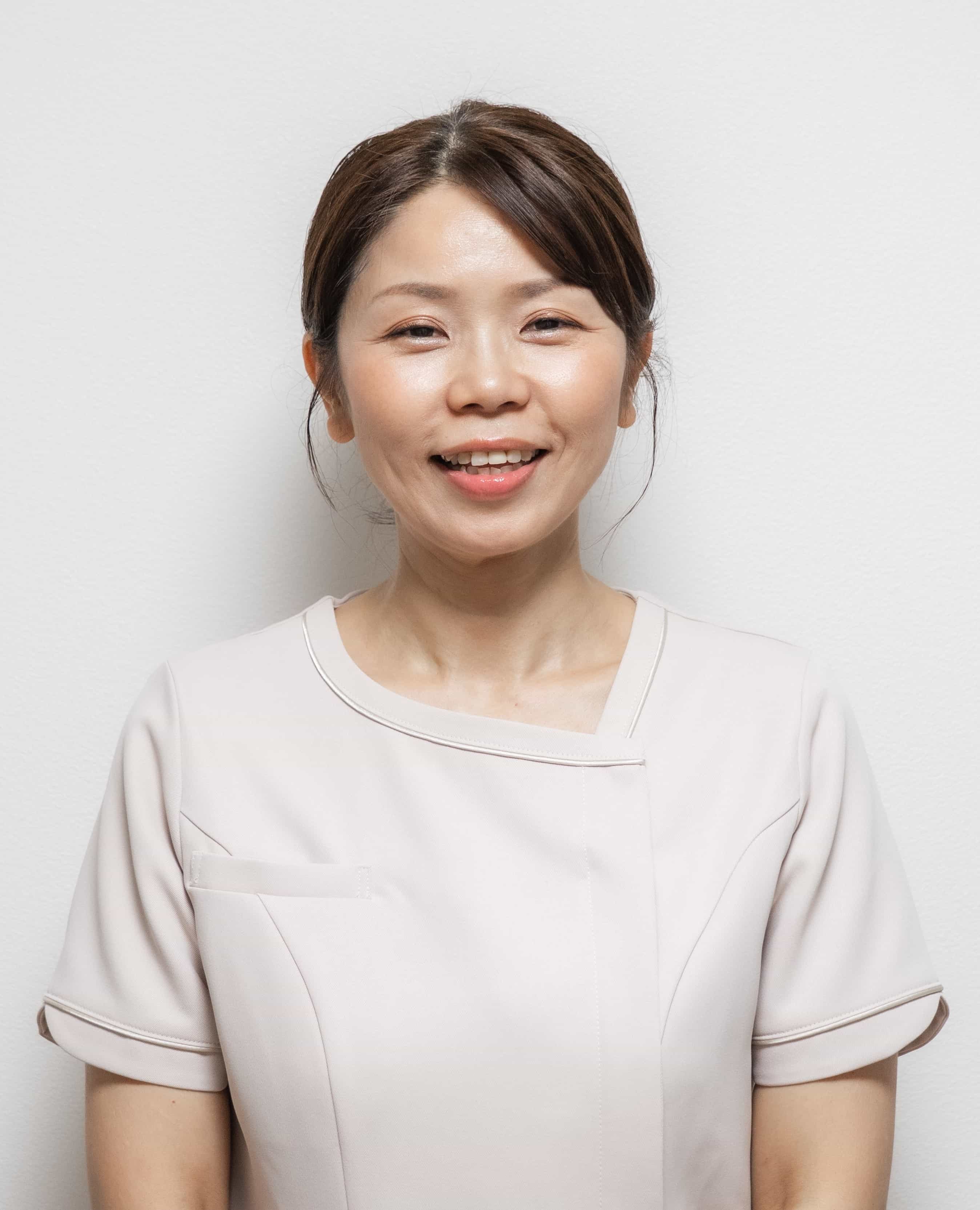 Store Staff 渡辺里奈